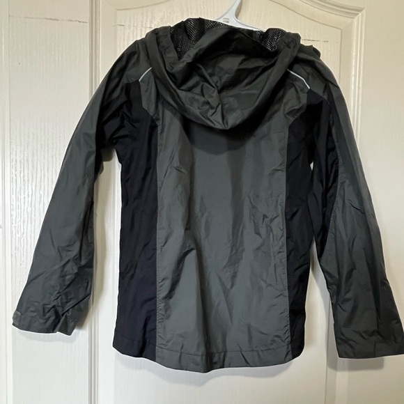 Youth size 7 Columbia windbreaker jacket - Picture 2 of 4
